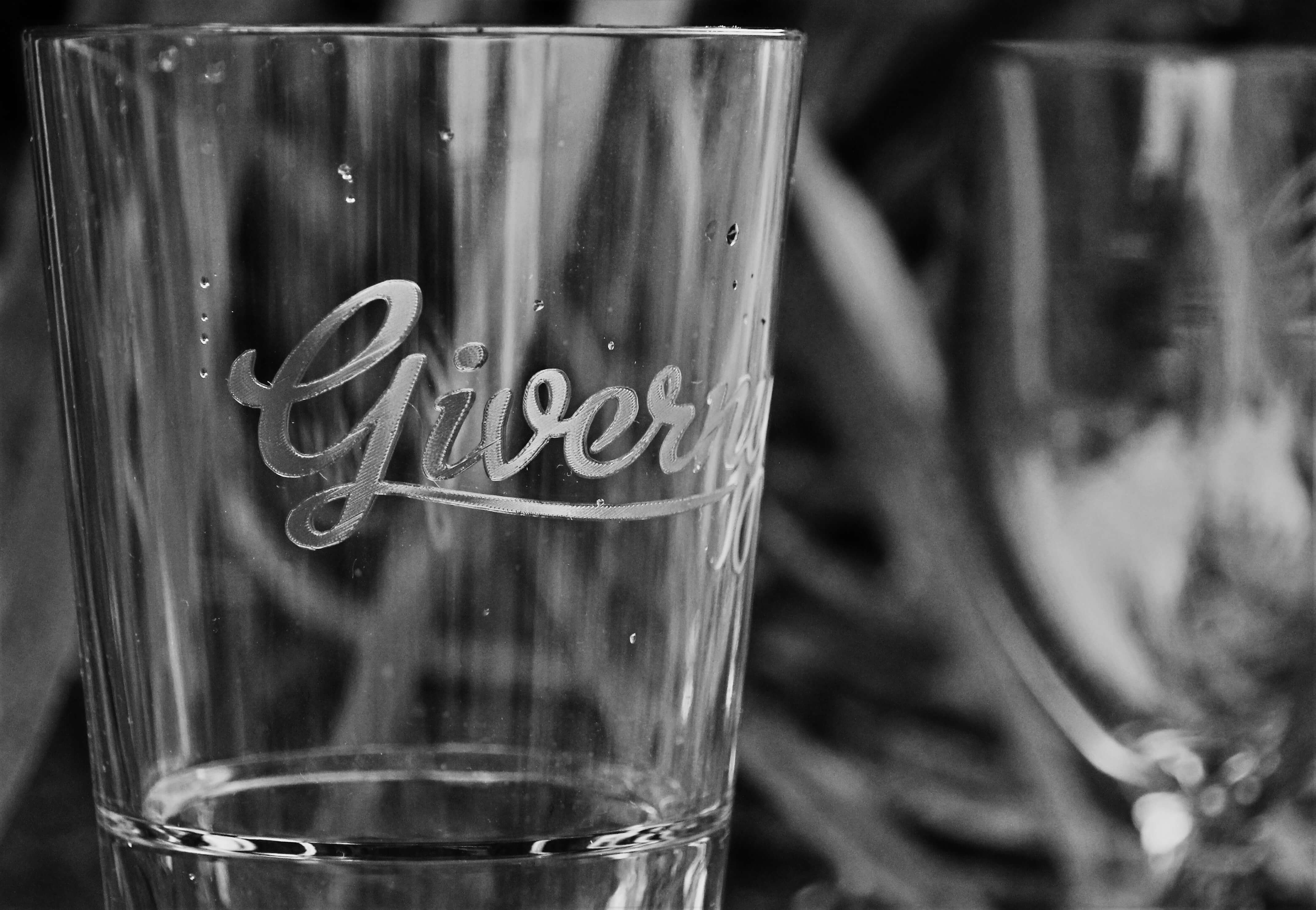 unbreakable glass for boats